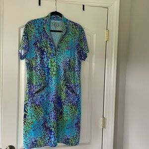 Ibkul short sleeve golf dress.